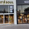 GİRNE’DE DÜNYA MARKALARI YENİ YERİNDE YENİ MAĞAZALARINDA!